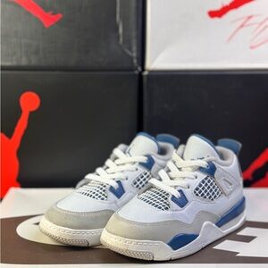 Jordan 4 Military Blue Size 10C